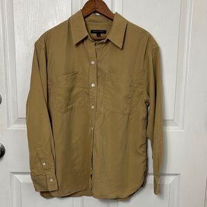 BANANA REPUBLIC Khaki tan button down collar shirt 100% Lyocell size Medium